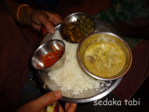 インドの家庭でふるまわれた食事